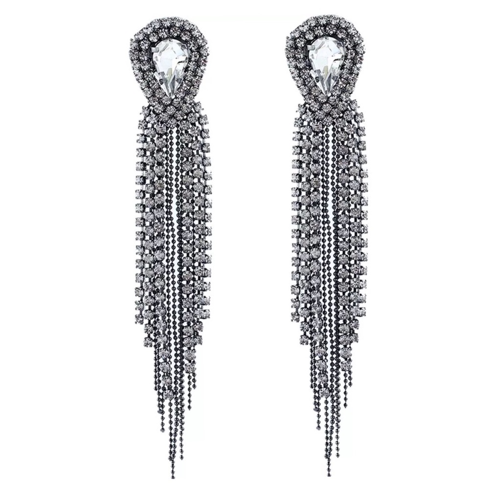 🔴 Crystal & Chain Statement Earrings